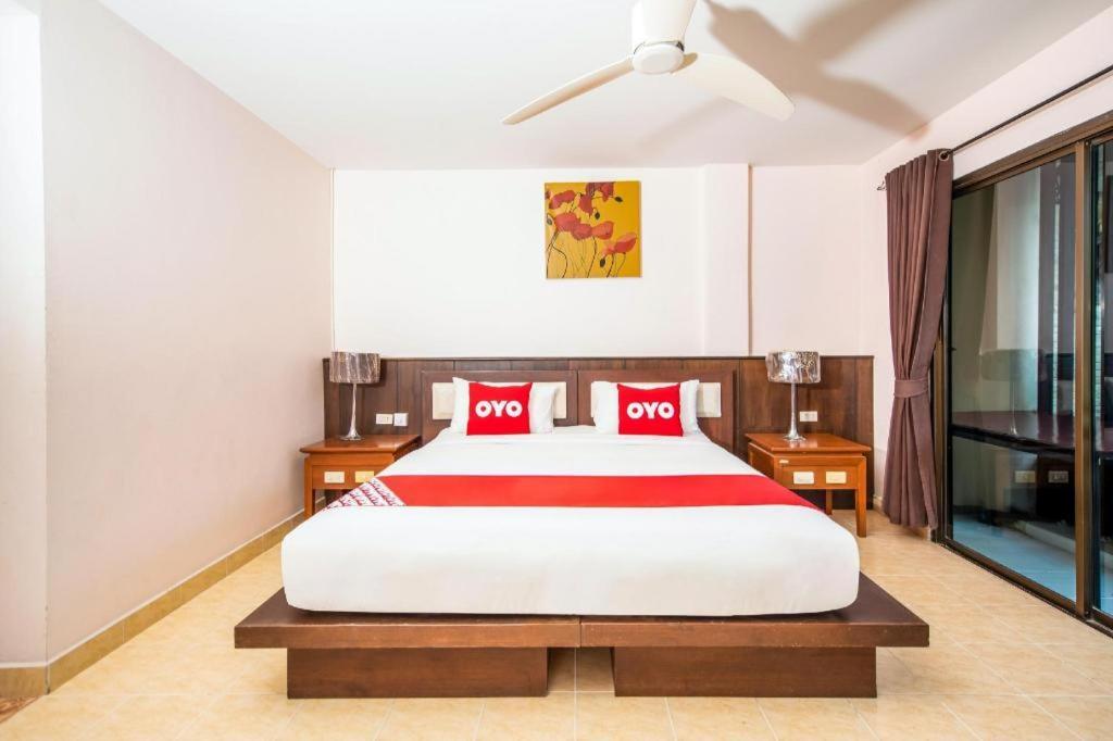 Отель Oyo 343 Wanna Marine Patong Экстерьер фото