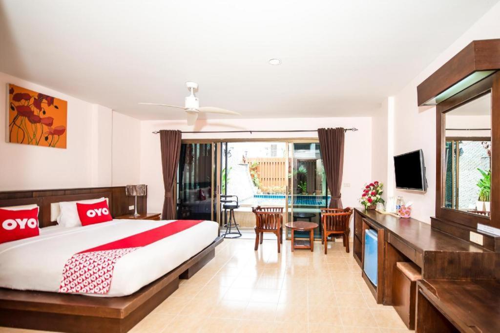 Отель Oyo 343 Wanna Marine Patong Экстерьер фото